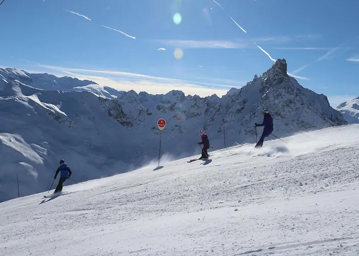 Village Club Mileade Hotell 3*